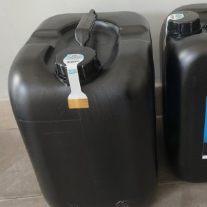 1630018000 Compressor Oil